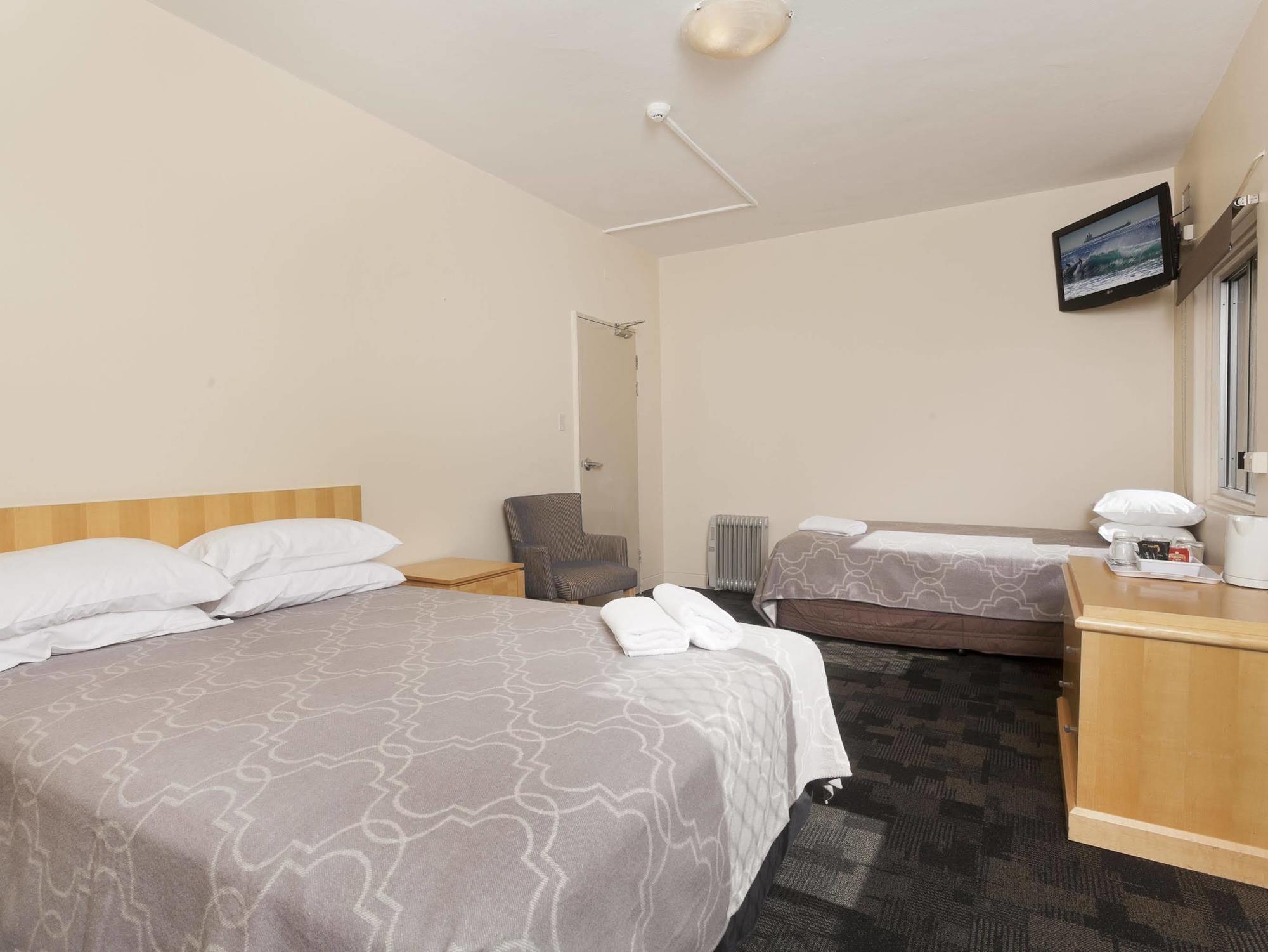 Shortland Budget Accommodation Jesmond Exterior photo